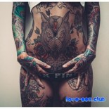 Фото голых и татуированных девушек
